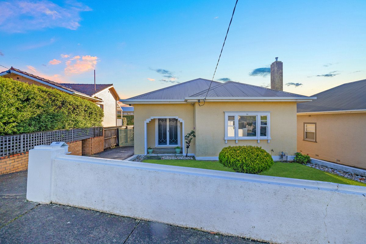 3 bedrooms House in 16 Jackman Avenue WARRNAMBOOL VIC, 3280
