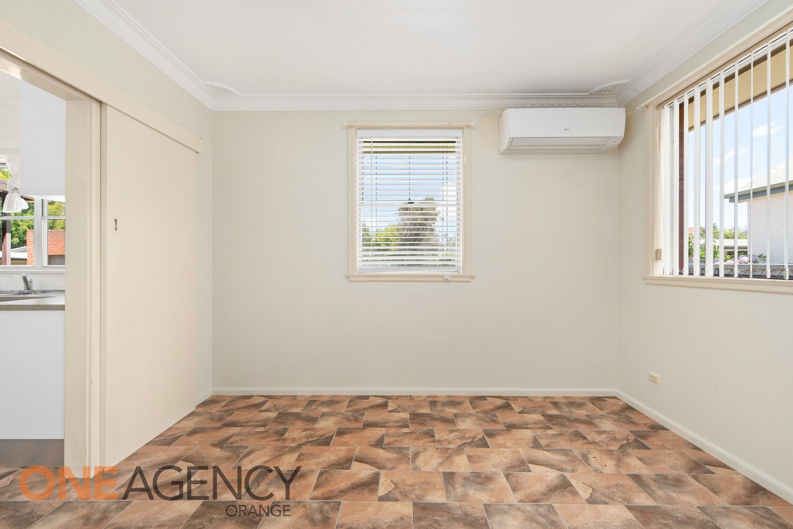 51 Kenna Street, Orange NSW 2800, Image 2