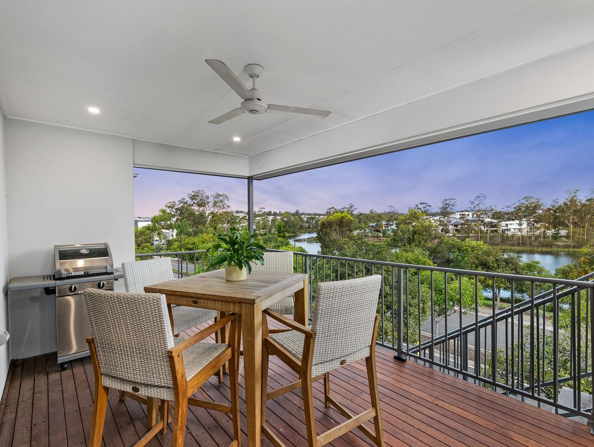 5 bedrooms House in 34 Landing Circuit SPRINGFIELD LAKES QLD, 4300