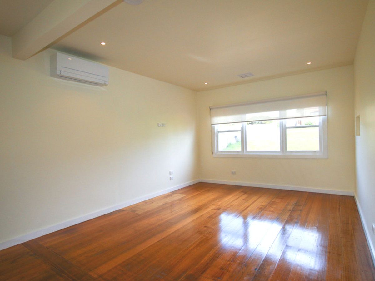 92 Grey Street, Terang VIC 3264 - House For Rent | Domain