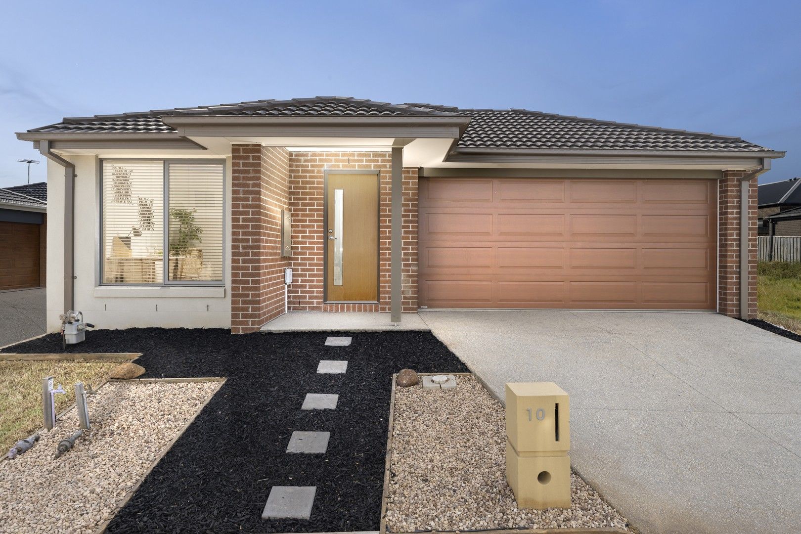 10 Fitzrovia Drive, Wyndham Vale VIC 3024, Image 0