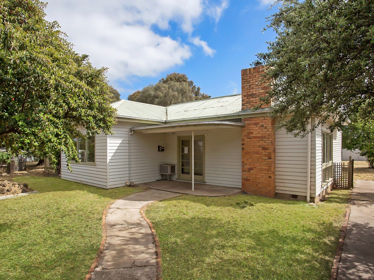 16 Chatsworth Road, Derrinallum VIC 3325, Image 0