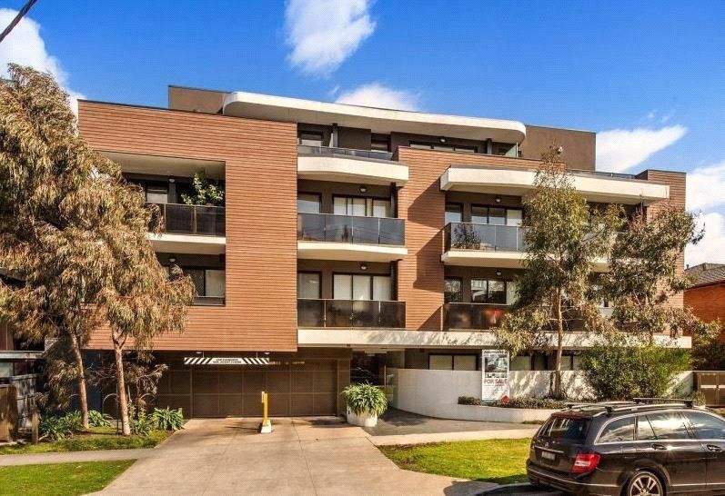 1 bedrooms Apartment / Unit / Flat in 104/18 Queen Street BLACKBURN VIC, 3130