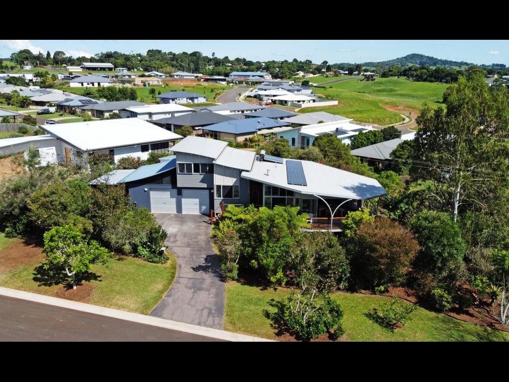 5 bedrooms House in 40 Wensley Avenue YUNGABURRA QLD, 4884