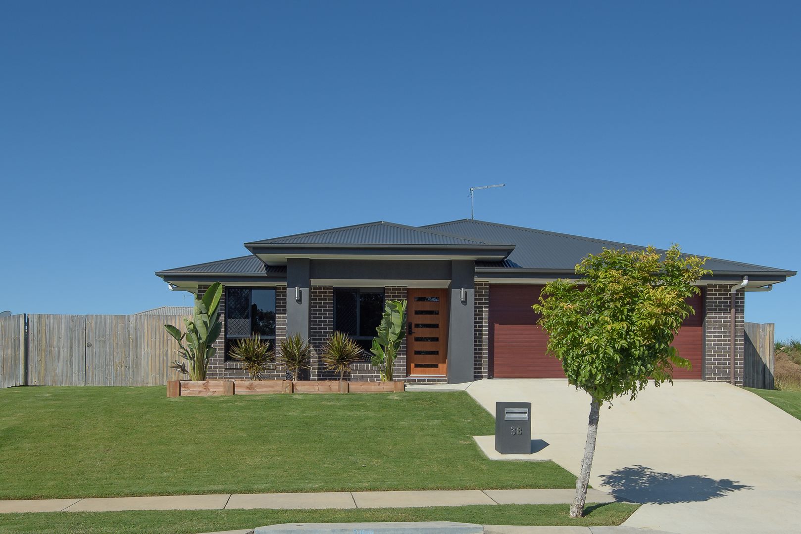 38 Oxford Street, Calliope Property History & Address Research Domain