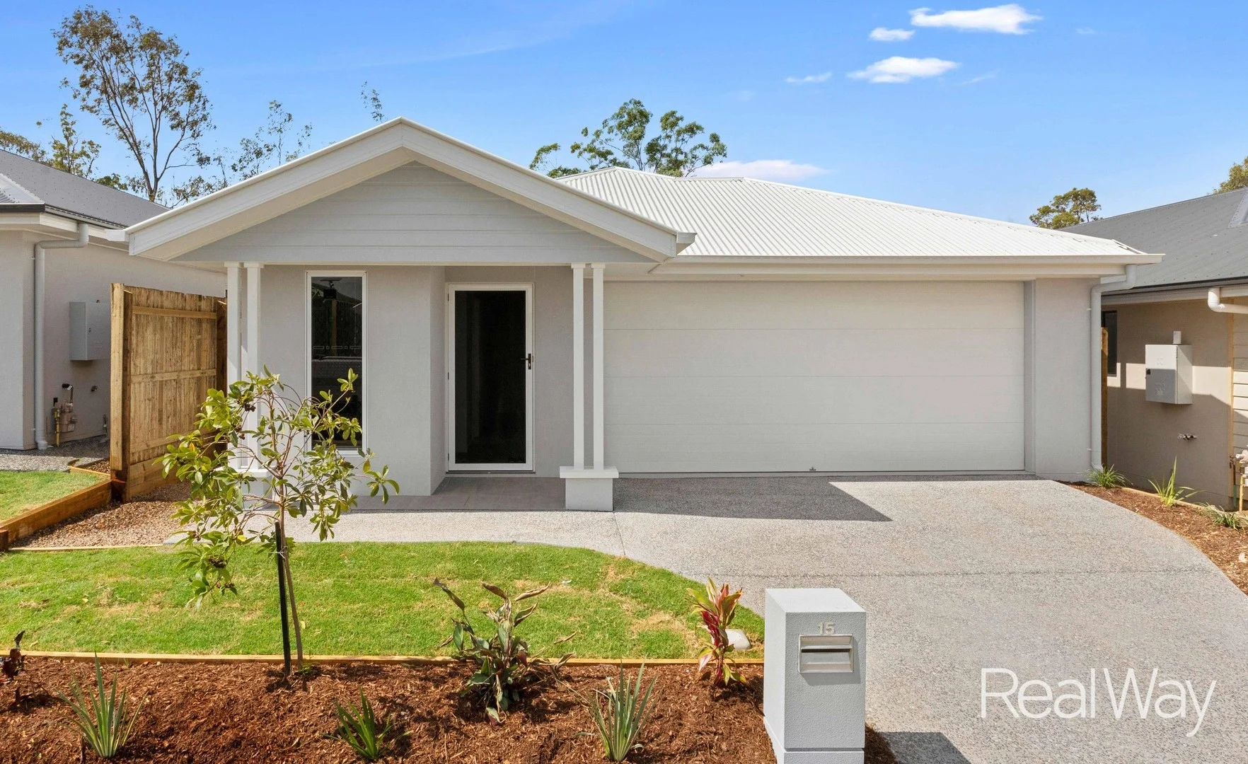 15 Petunia Street, Ripley QLD 4306