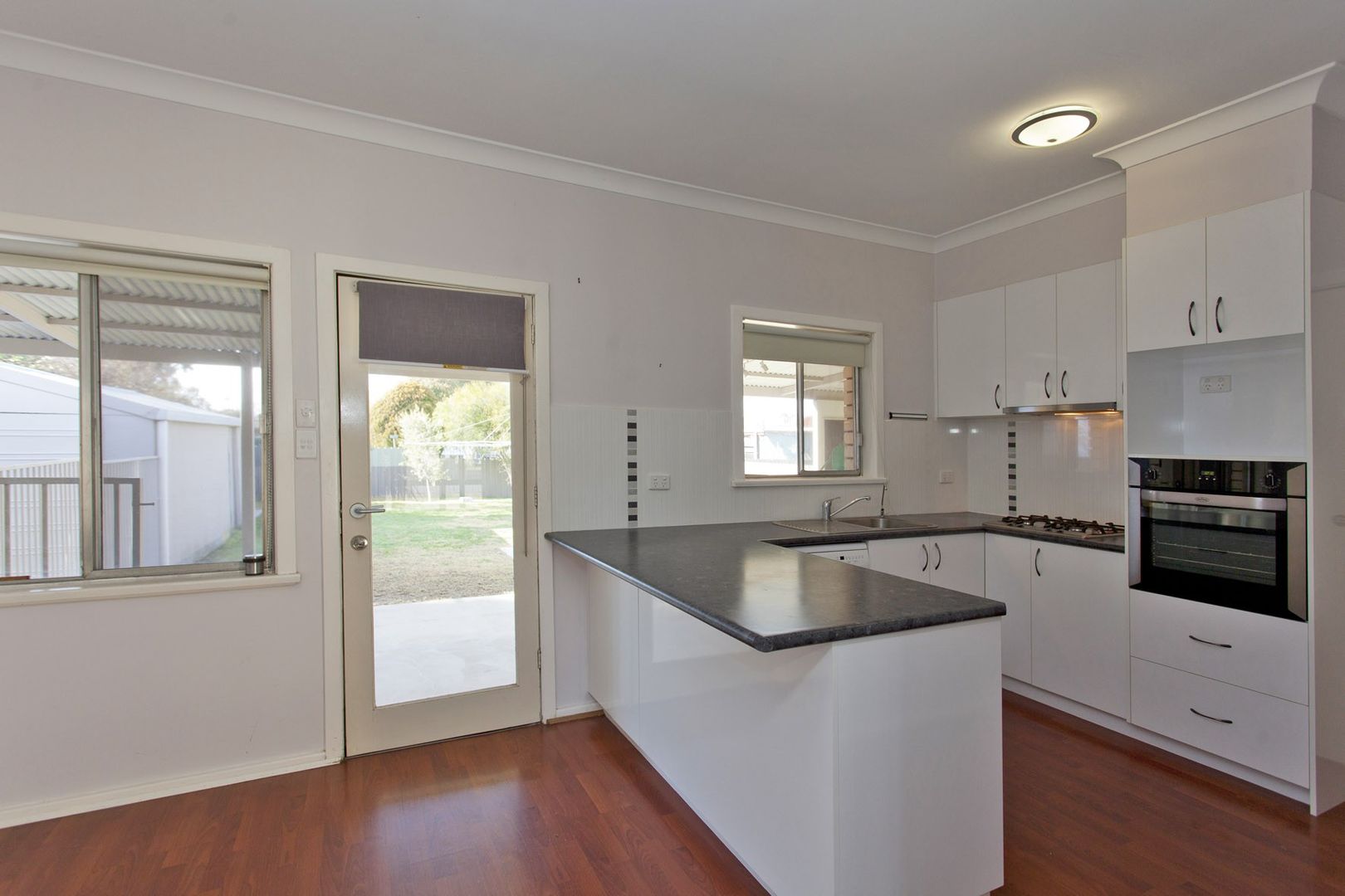 990 Wingara Street, North Albury NSW 2640, Image 1