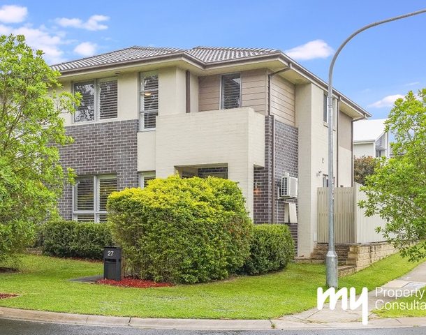 27 Three Bees Drive, Glenfield NSW 2167