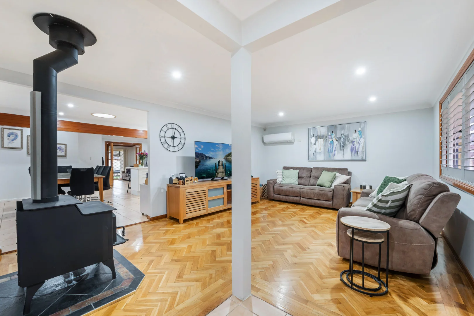 Additional image 3 of 2 Amber Close, Bossley Park NSW 2176