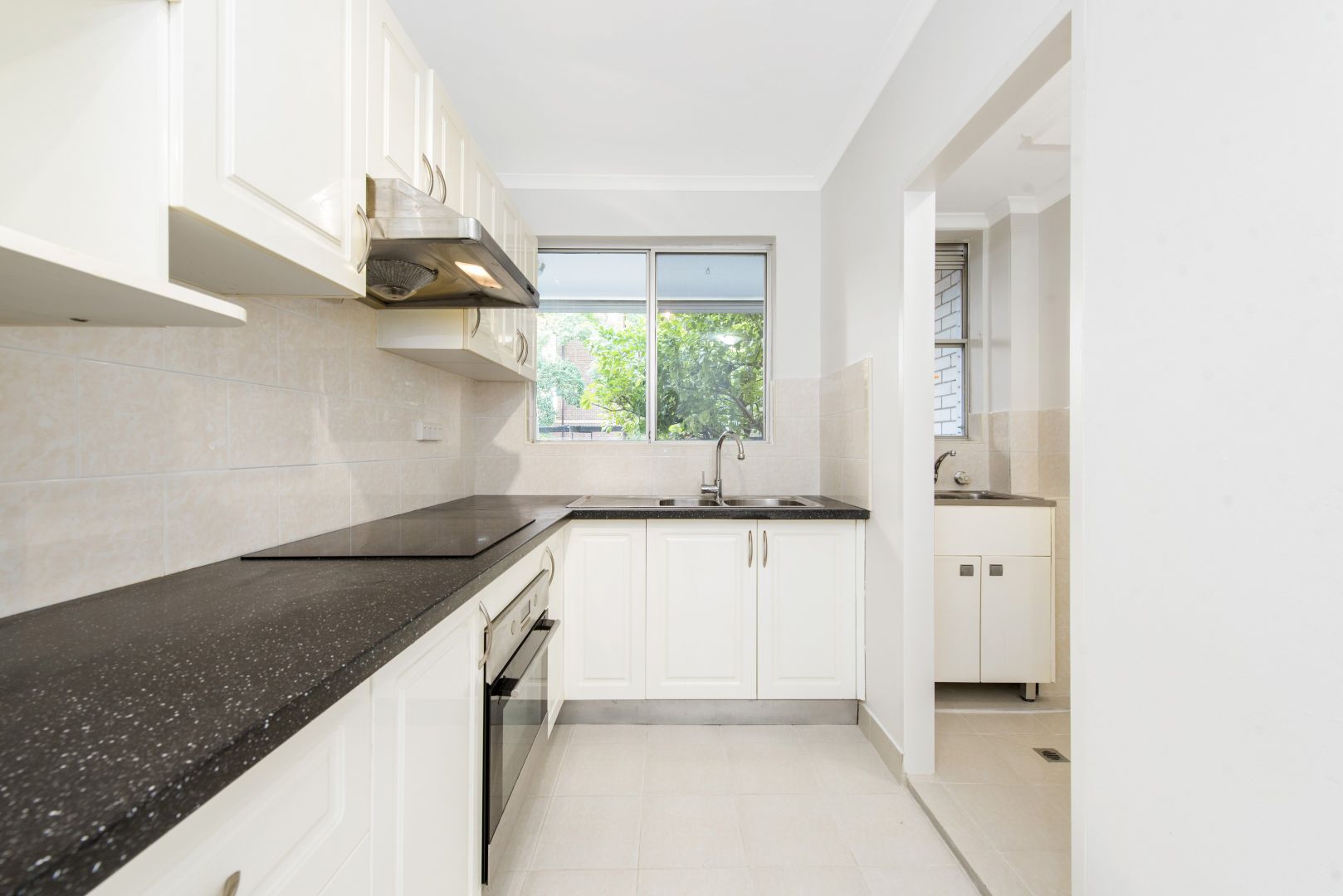 2/10-12 Albert Street, North Parramatta NSW 2151, Image 2