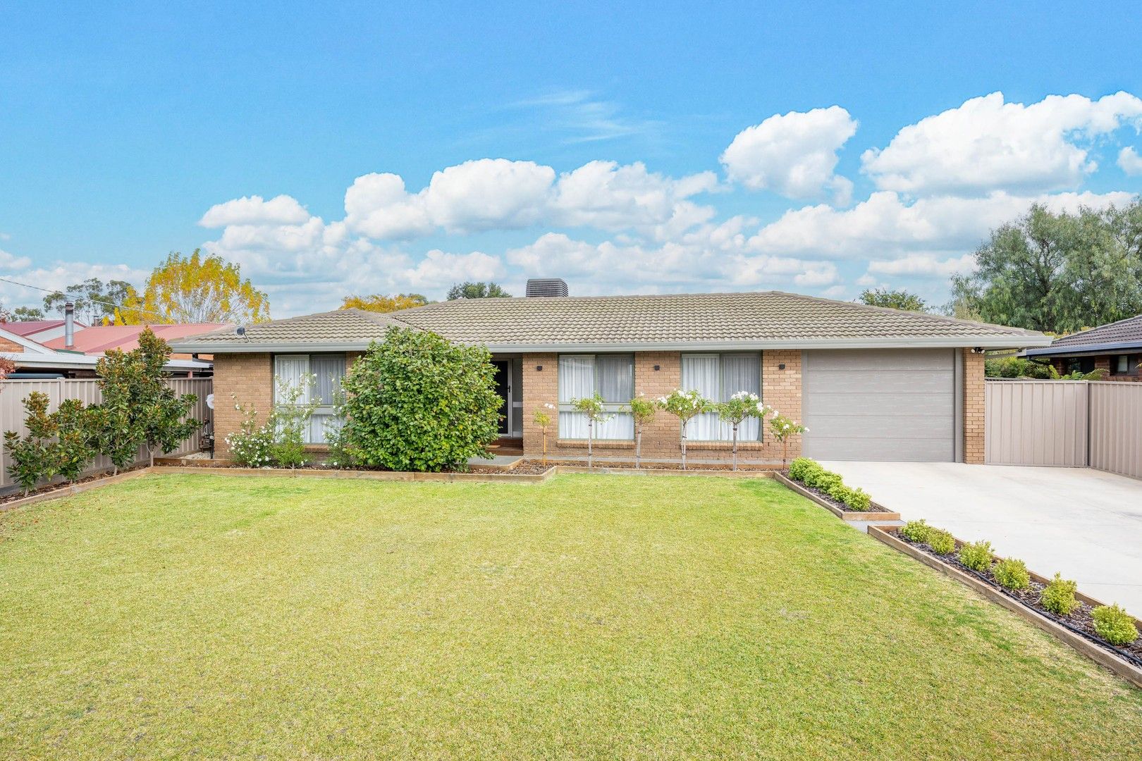 3 bedrooms House in 2 Ferguson Road SHEPPARTON VIC, 3630