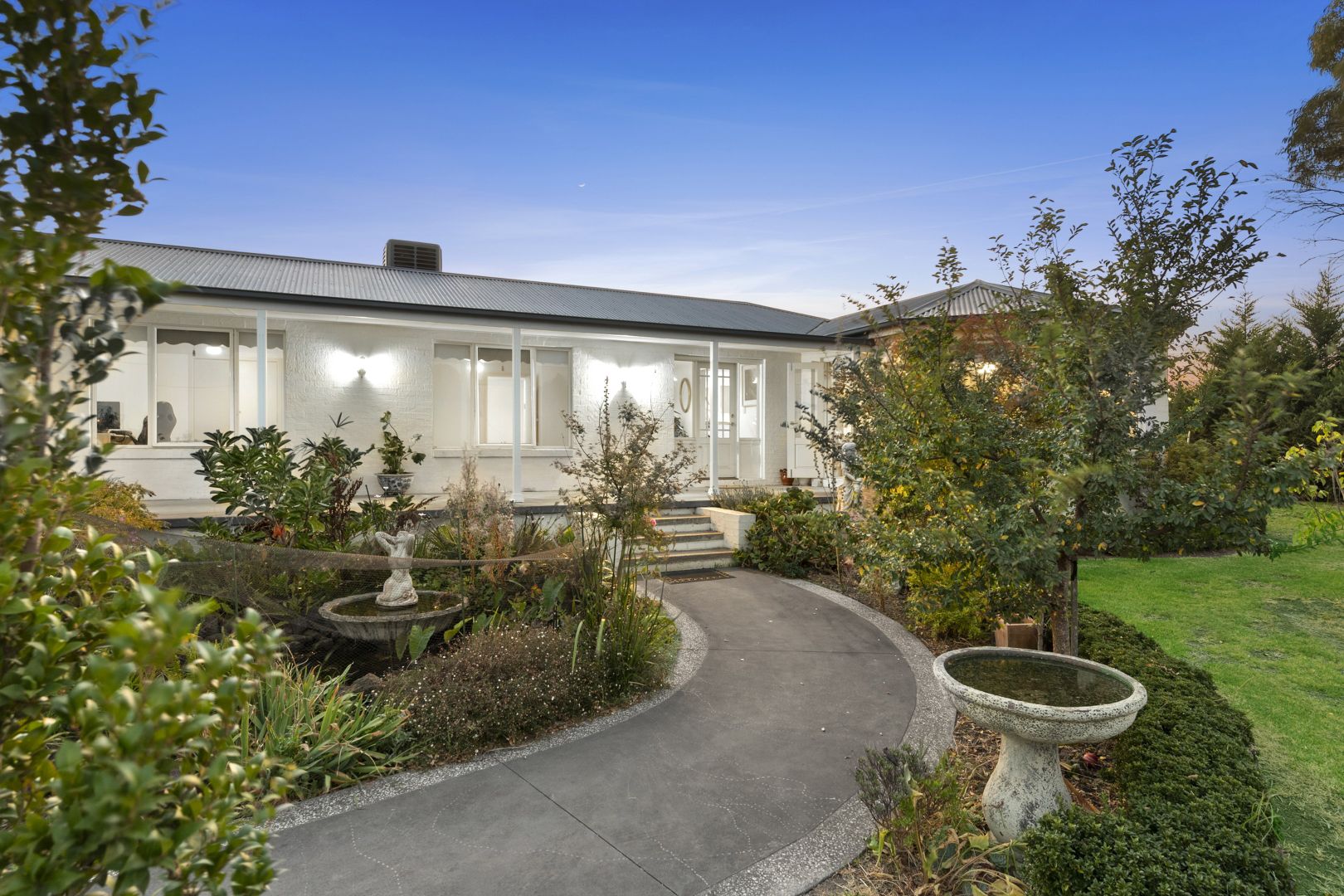 282-284 Barwon Heads Road, Marshall VIC 3216, Image 1