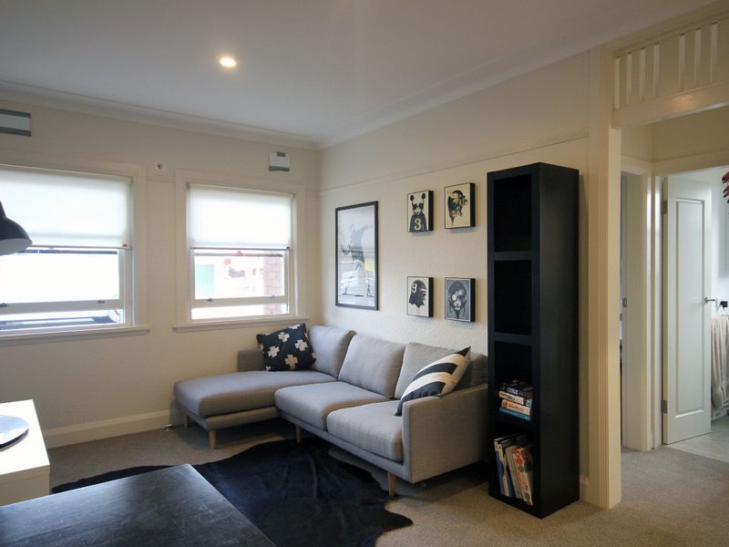 1 bedrooms Apartment / Unit / Flat in 2/142 Pittwater Road MANLY NSW, 2095