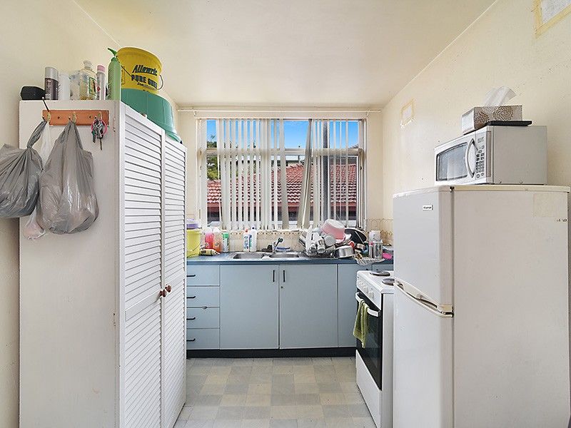 3/3 Walter Street, Belmont NSW 2280, Image 2