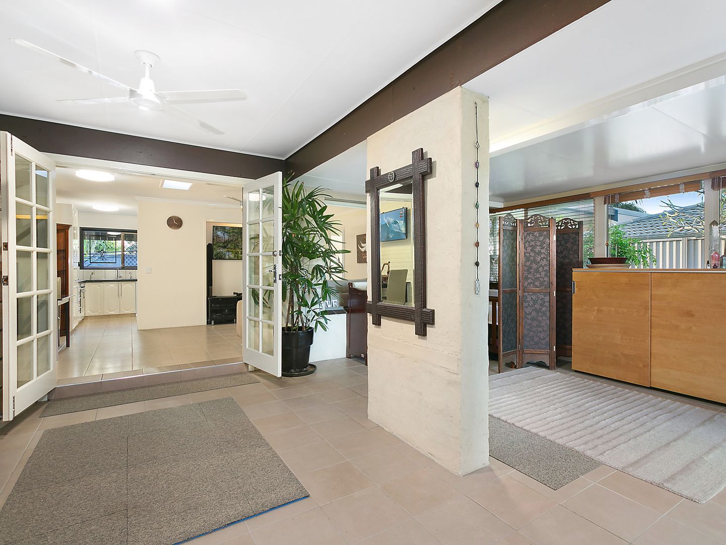 2/13 Logan Avenue, Miami QLD 4220, Image 1