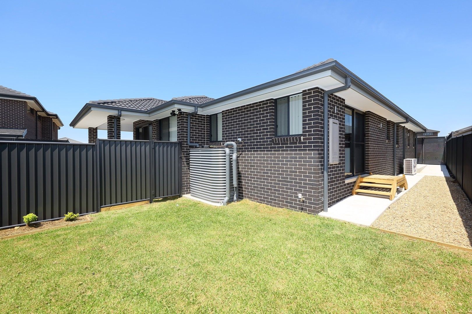 2 bedrooms House in 4B Eade Street ORAN PARK NSW, 2570