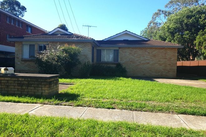 Picture of 1/13 Santley Crescent, KINGSWOOD NSW 2747
