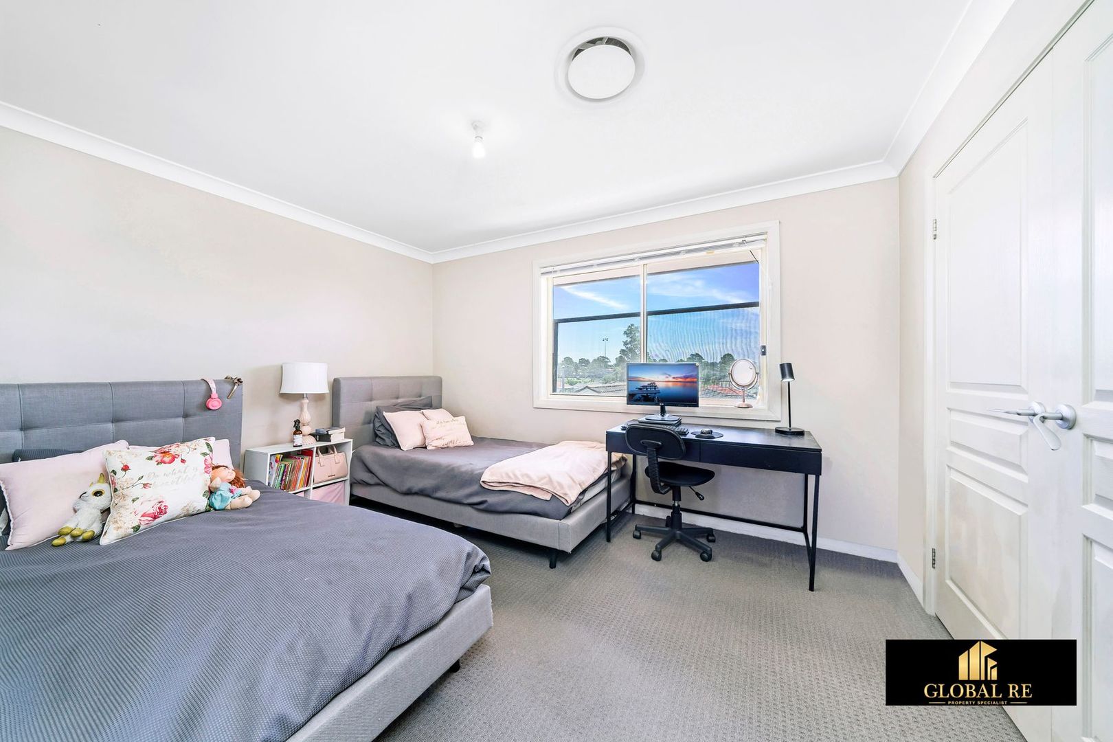 1 Orchard Road, Busby NSW 2168, Image 2