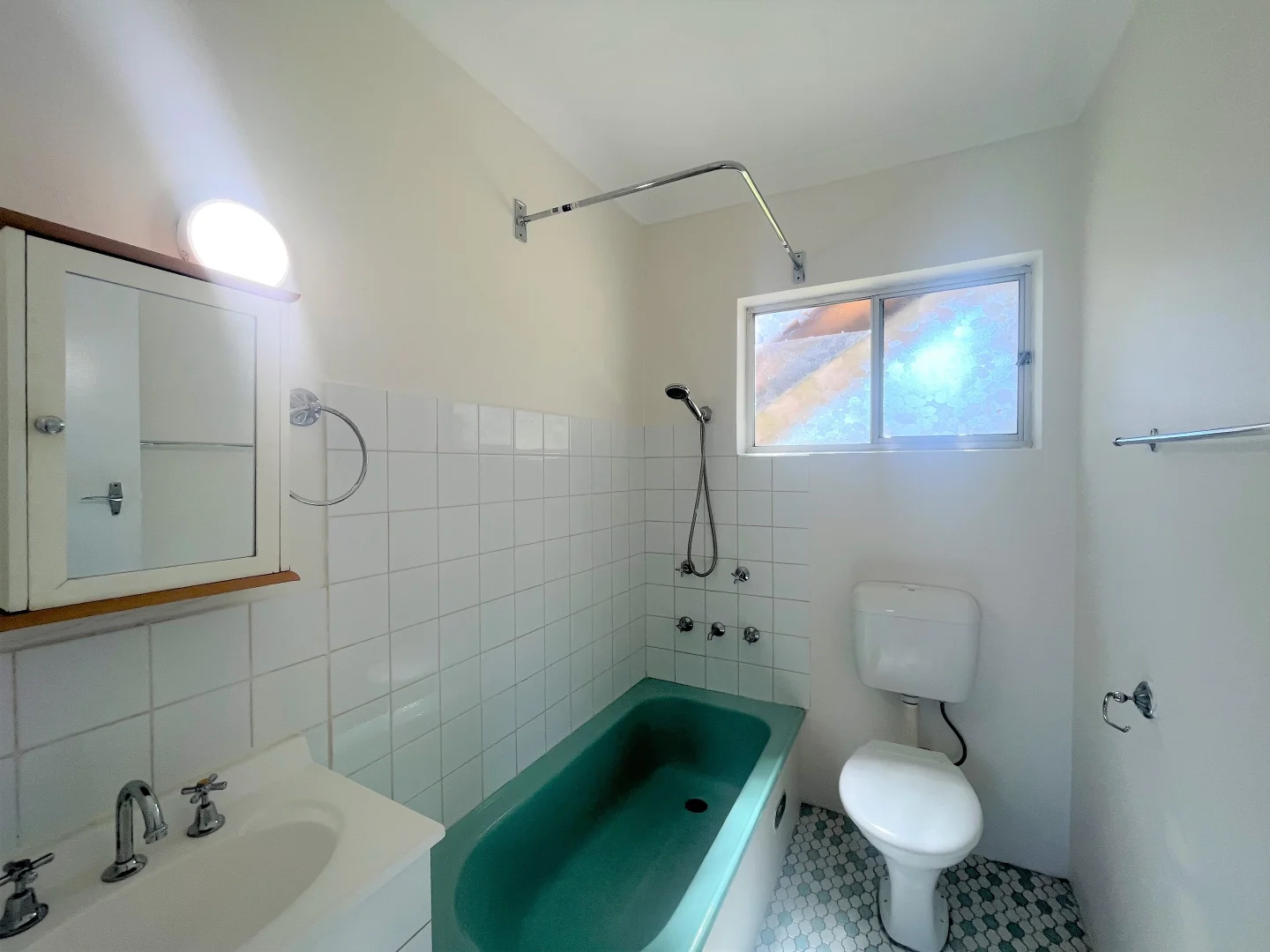 Additional image 3 of 1/15 Marks Road, Gorokan NSW 2263