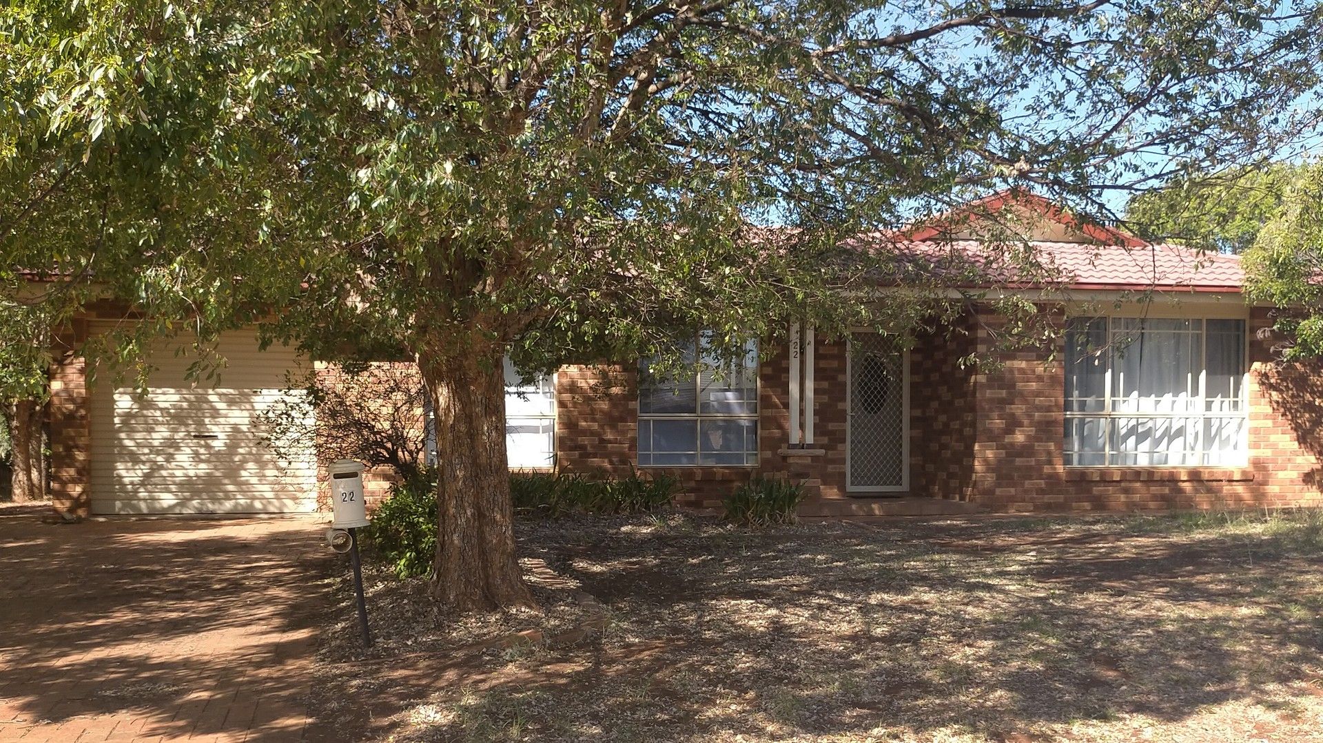 3 bedrooms House in 22 Websdale Drive DUBBO NSW, 2830