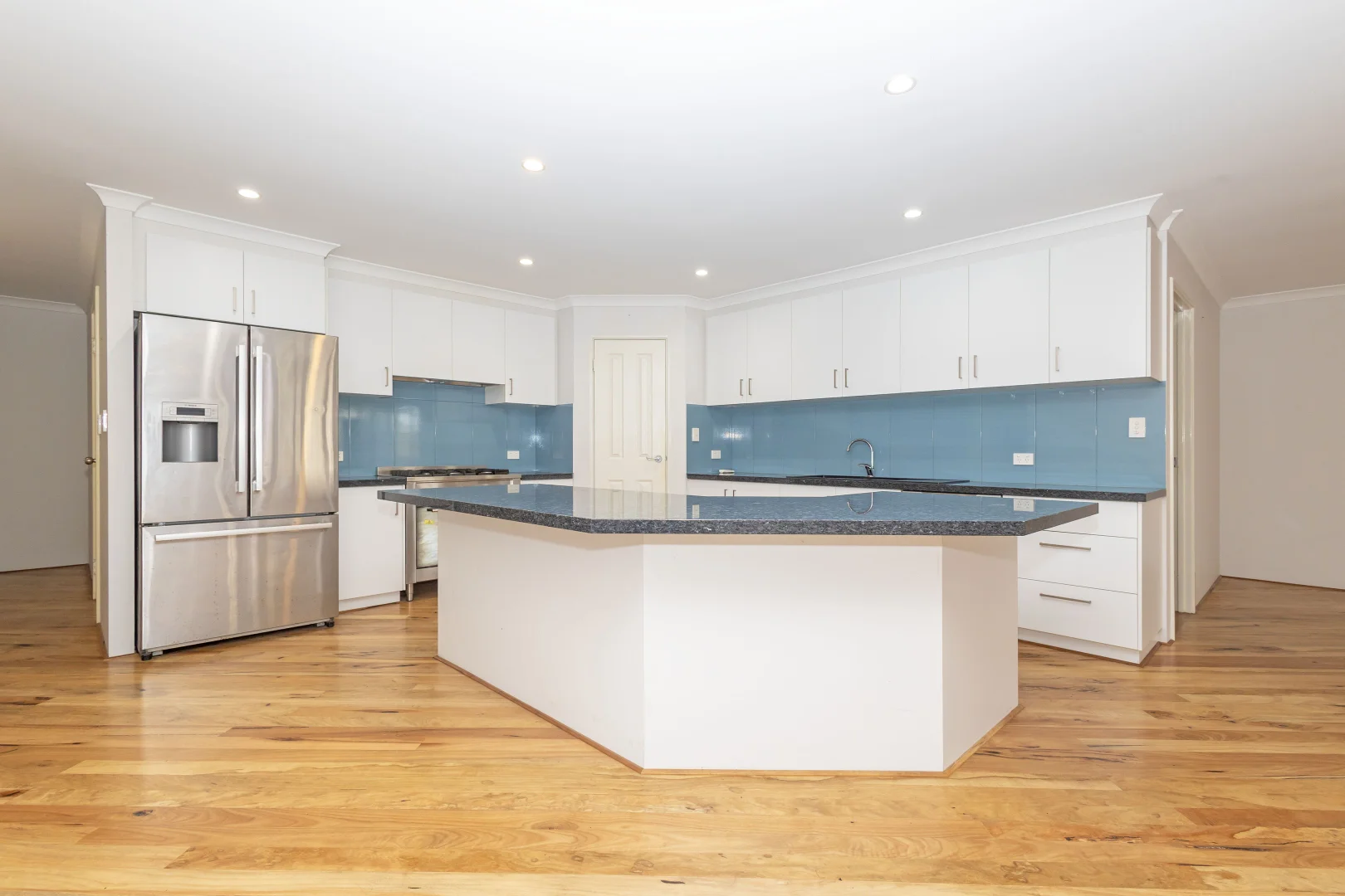 Additional image 2 of 14 Pethick Loop, Green Head WA 6514