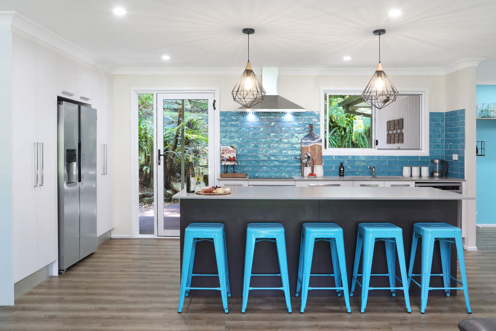 4 bedrooms House in 6 Rengbari Place AVOCA BEACH NSW, 2251