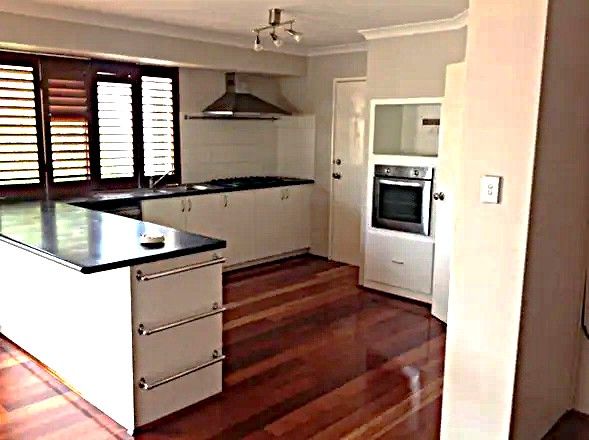 4 bedrooms House in 104 Hornibrook Road DALYELLUP WA, 6230