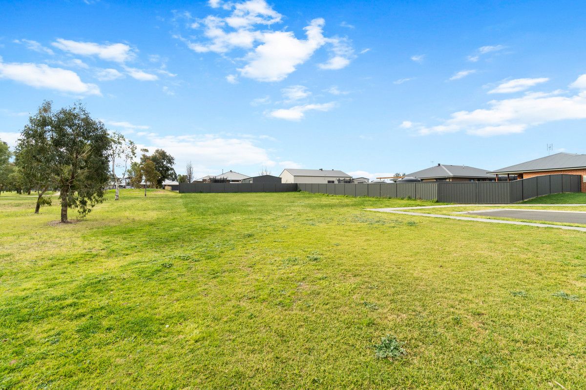 1 Moon Street, Maffra VIC 3860, Image 1