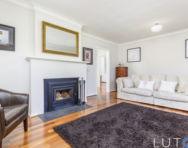 7 Arinya Street, Narrabundah ACT 2604