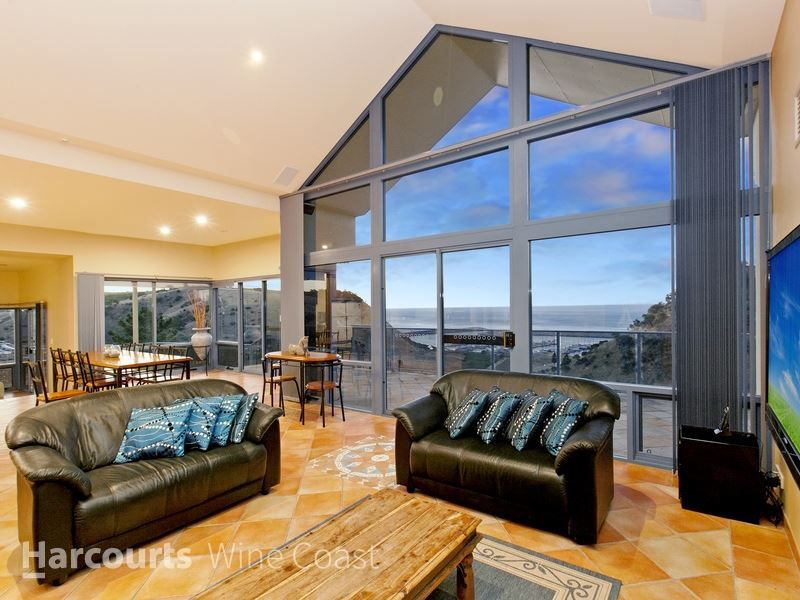 37 Seaview Avenue, Wirrina Cove SA 5204, Image 2