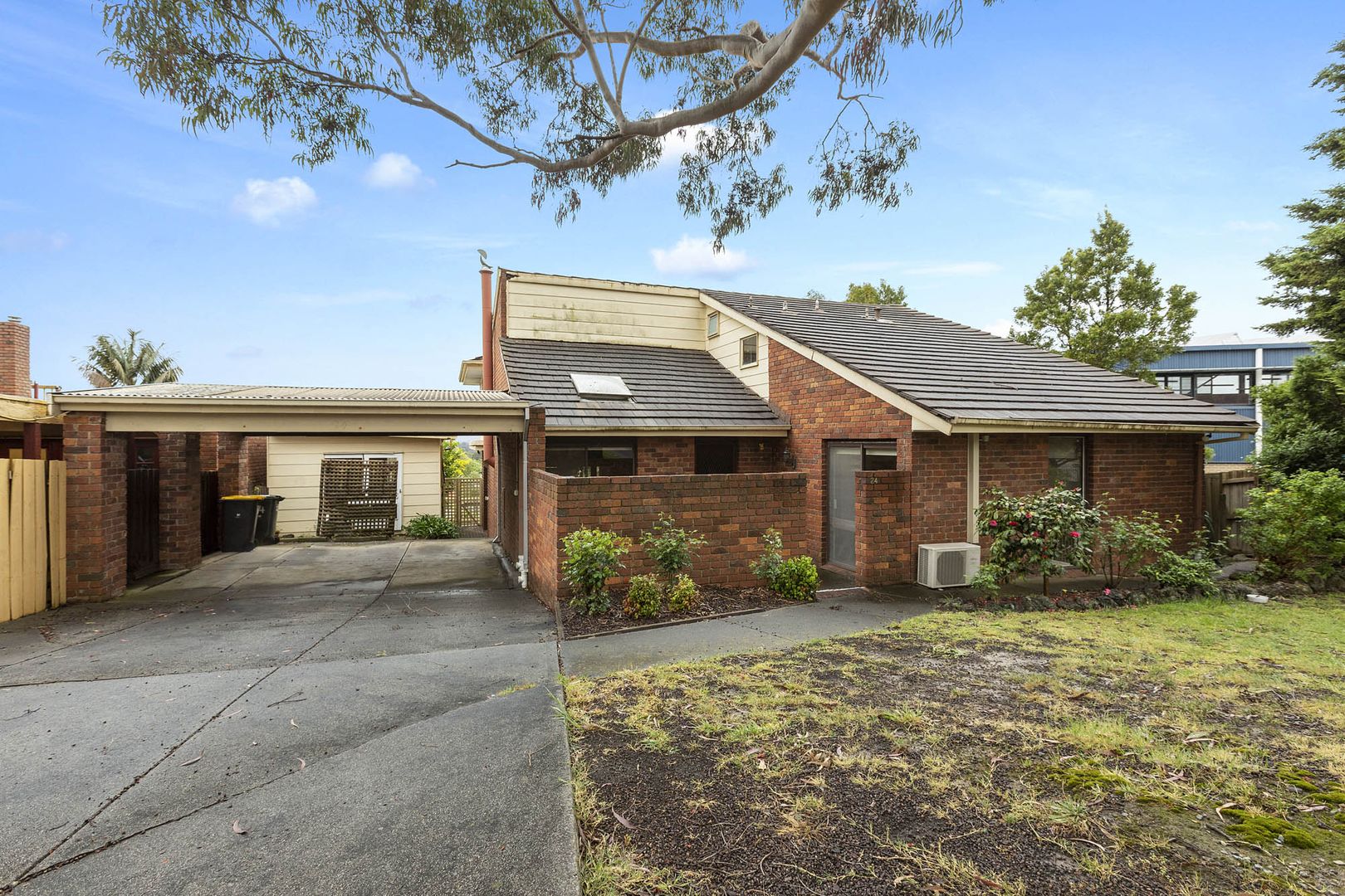 24 Homestead Drive, Wheelers Hill Property History & Address Research