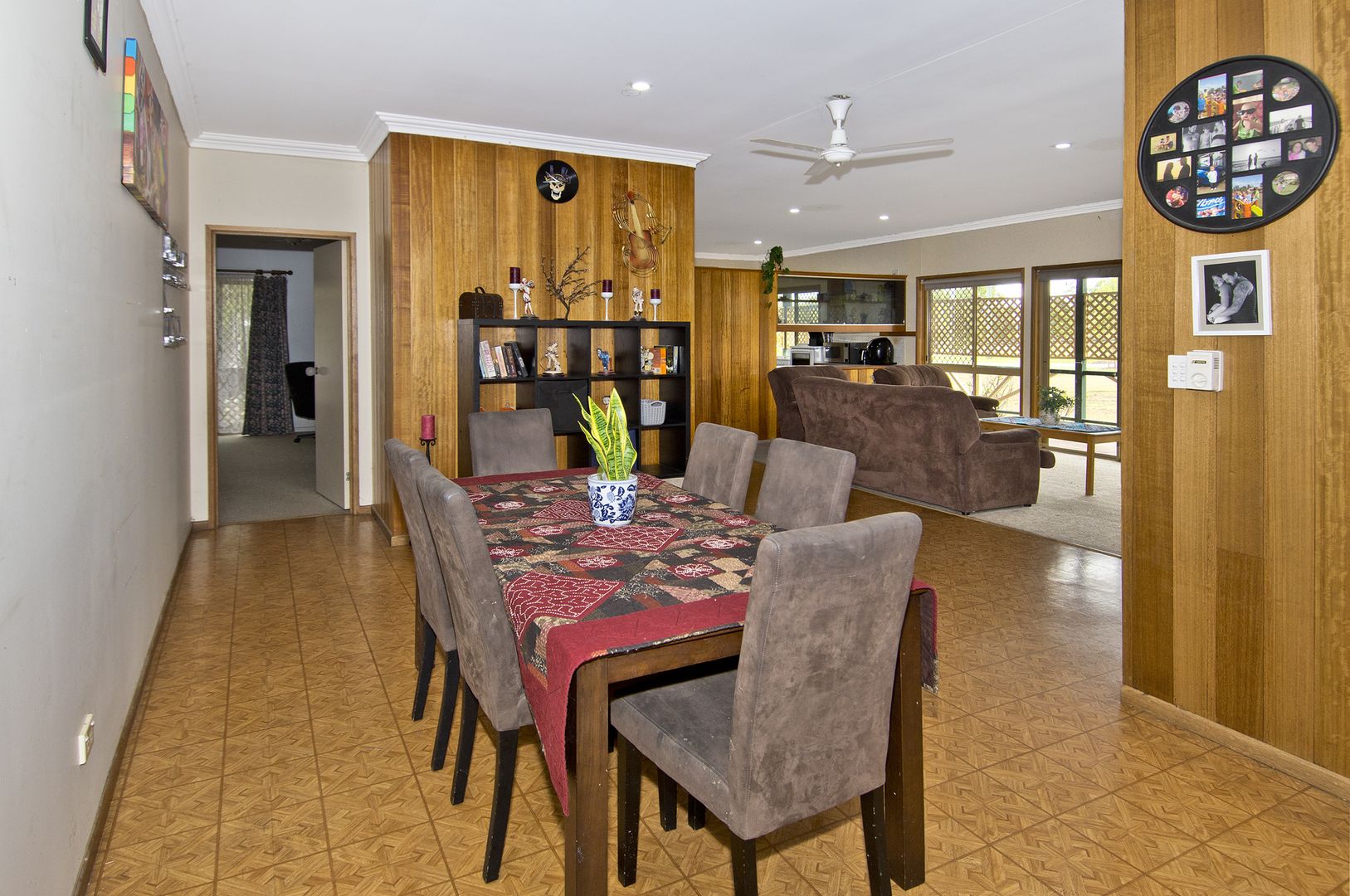 1-5 Arbour Drive, Gleneagle QLD 4285, Image 2