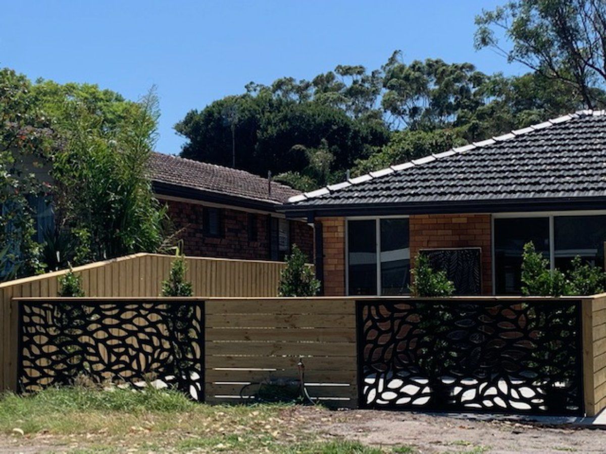 2 bedrooms Villa in 1/25 Mermaid Ave HAWKS NEST NSW, 2324