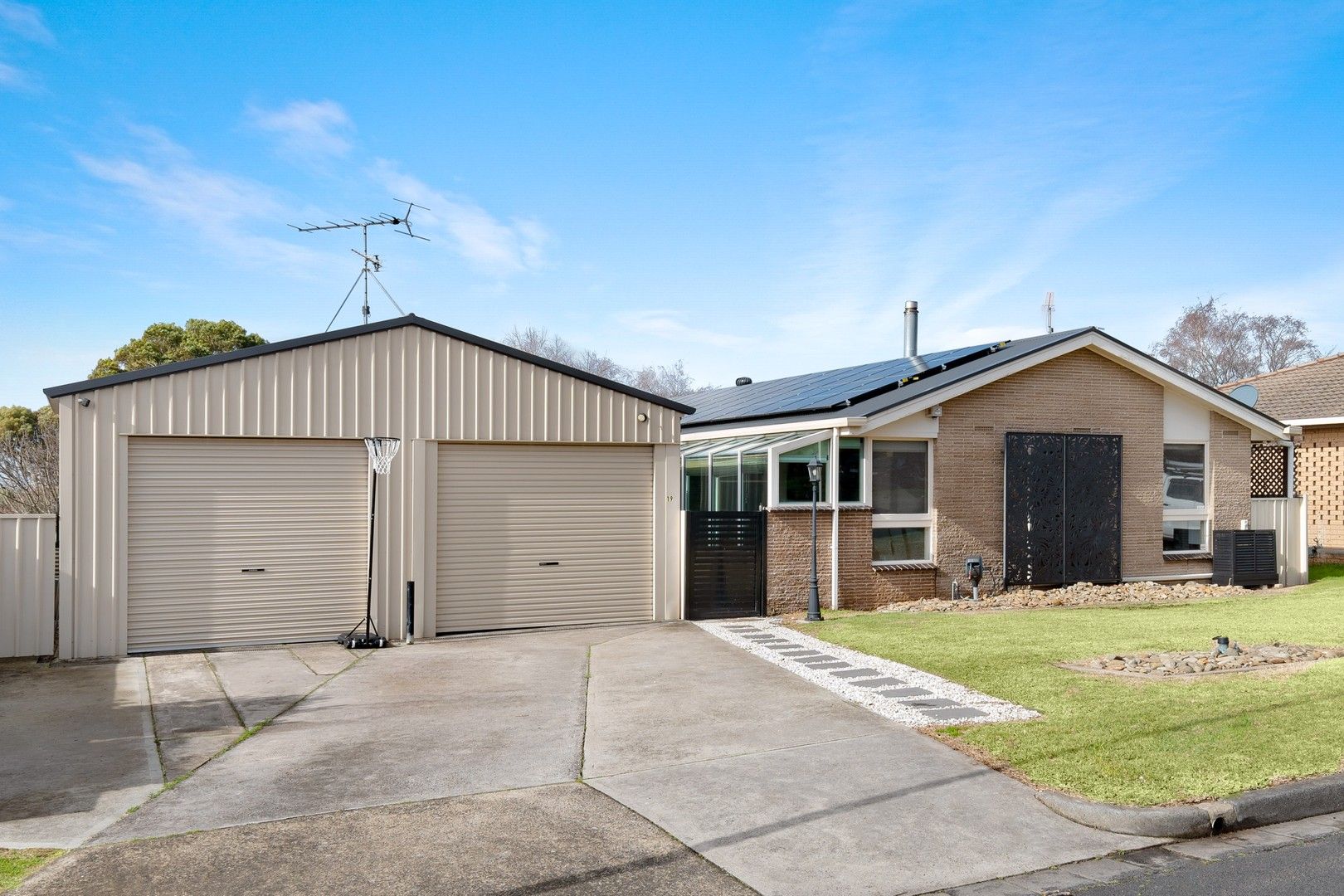 4 bedrooms House in 19 Brolga Street MOUNT GAMBIER SA, 5290