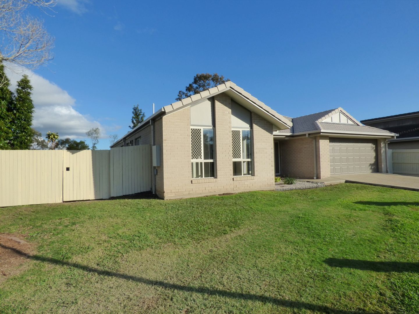 2 Riley Ct, Bellmere QLD 4510, Image 2