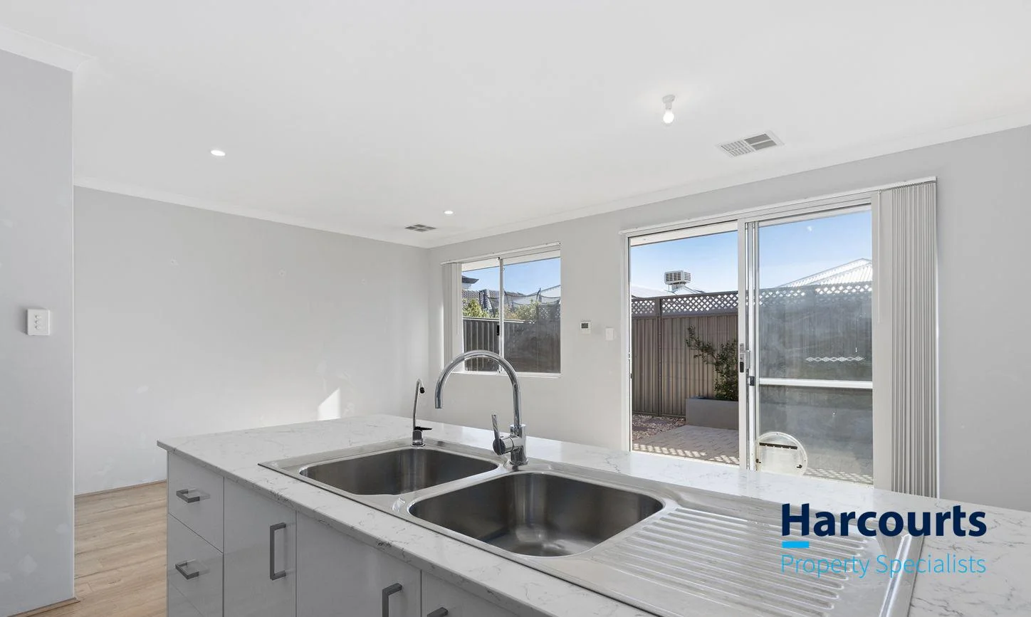 Additional image 6 of 26 Dolomite Road, Treeby WA 6164