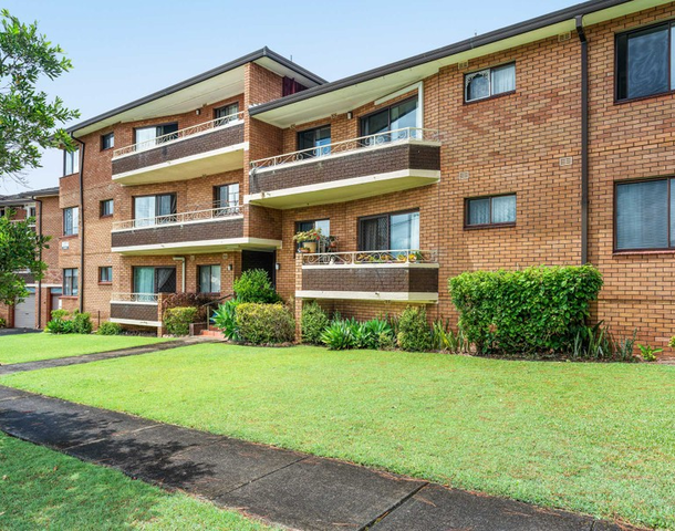 13/1-3 Warner Avenue, Wyong NSW 2259