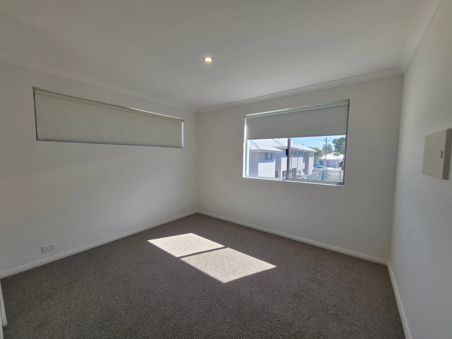 Additional image 18 of 5/360 hardey road, Cloverdale WA 6105