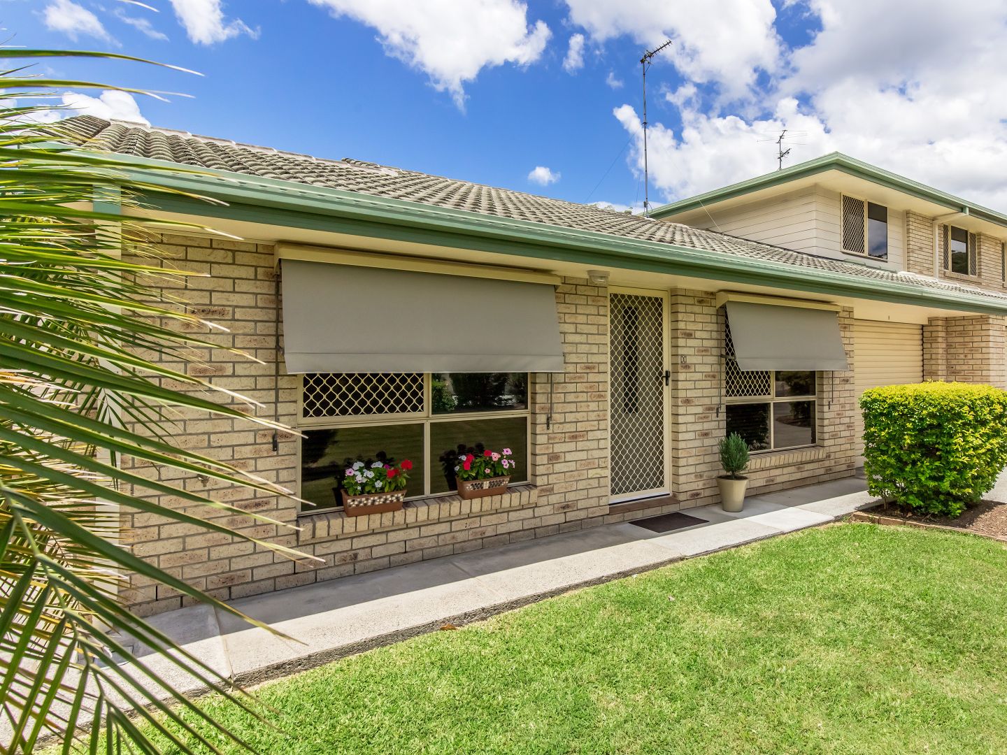 1/6 Cardona Court, Reedy Creek QLD 4227, Image 2