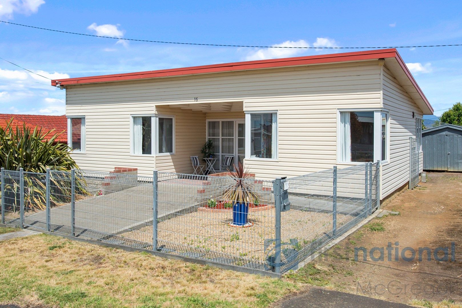 16 Hoffman Street, Midway Point TAS 7171, Image 0