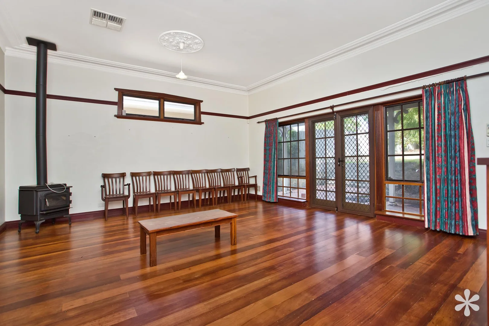 Additional image 2 of 81 Gwenyfred Rd, Kensington WA 6151