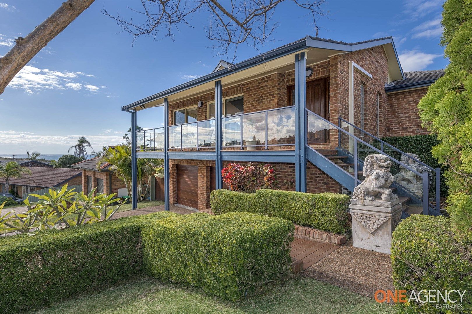 19 Sapphire Close, Caves Beach NSW 2281, Image 0