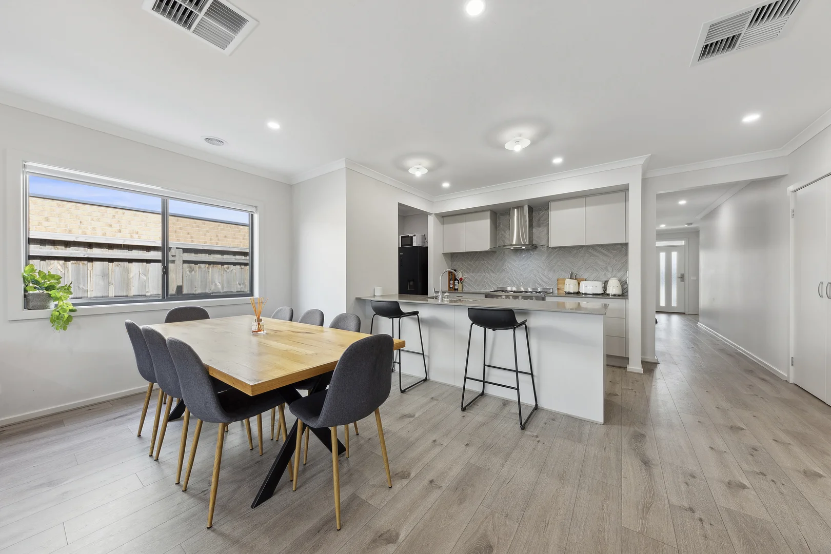 Additional image 5 of 18 Hastings Way, Nar Nar Goon North VIC 3812