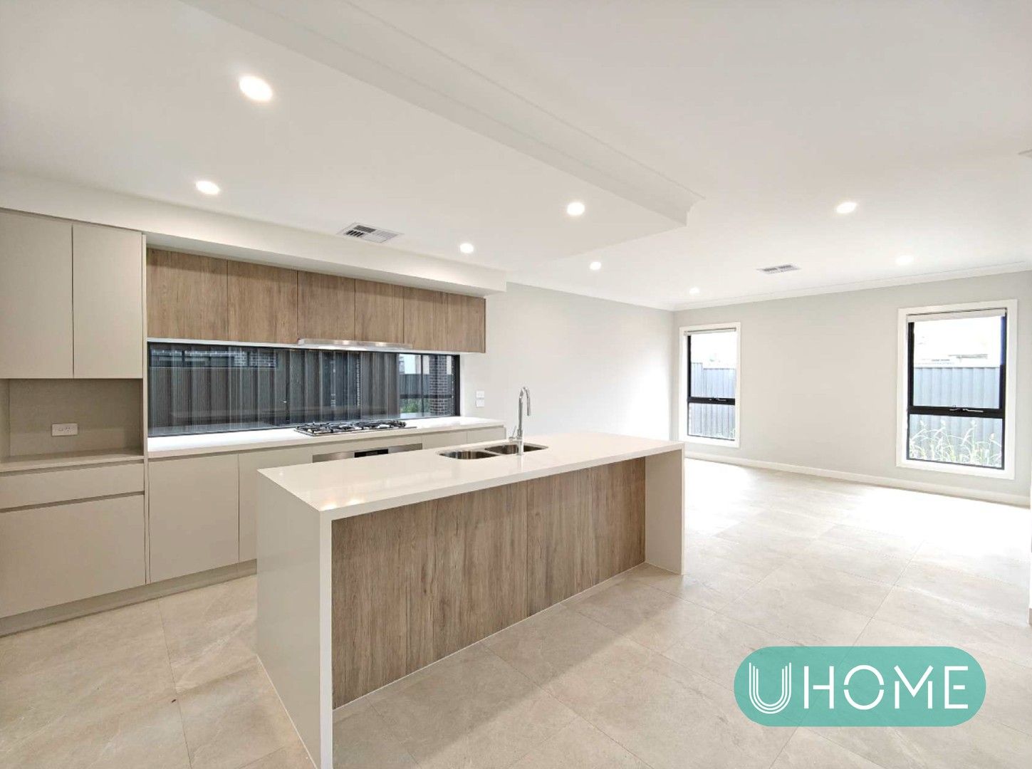 4 bedrooms House in 70 Manso Crescent BOX HILL NSW, 2765