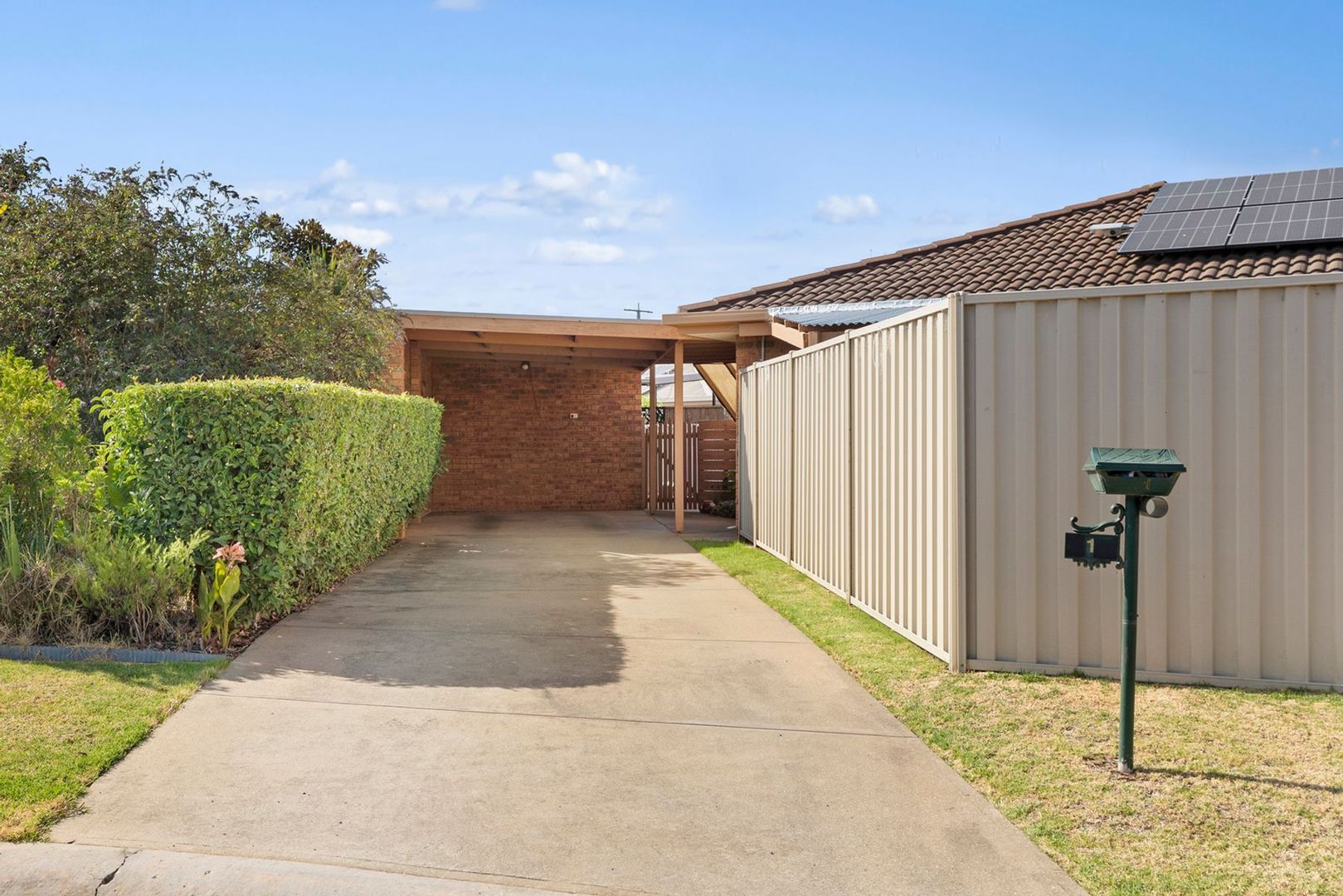 1 Weston Close, Yarrawonga VIC 3730, Image 2