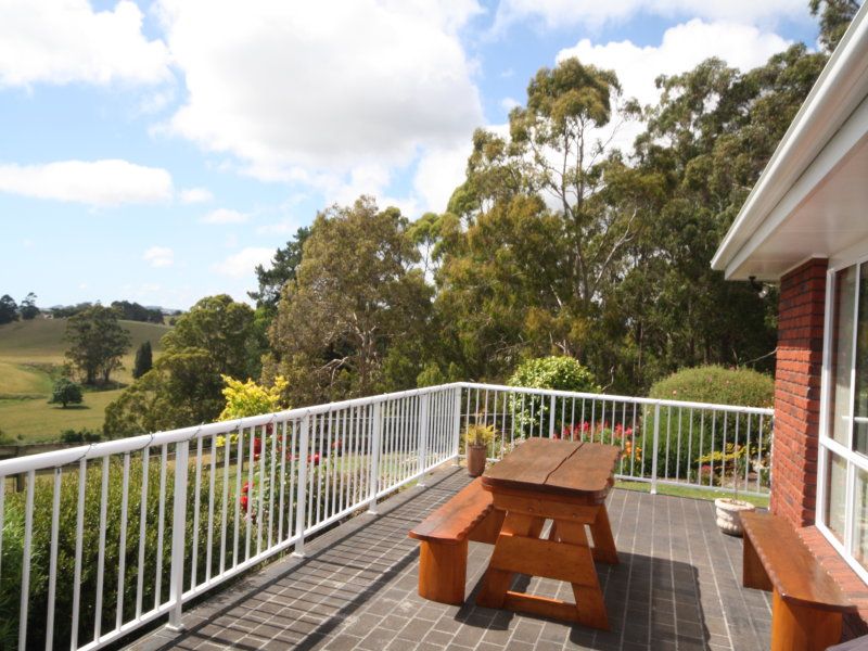 219 Calder Road, Wynyard TAS 7325, Image 2