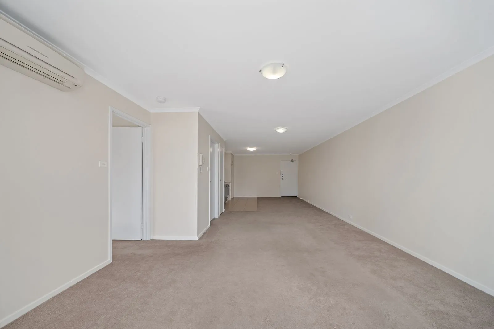 Apartment in Bruce - More