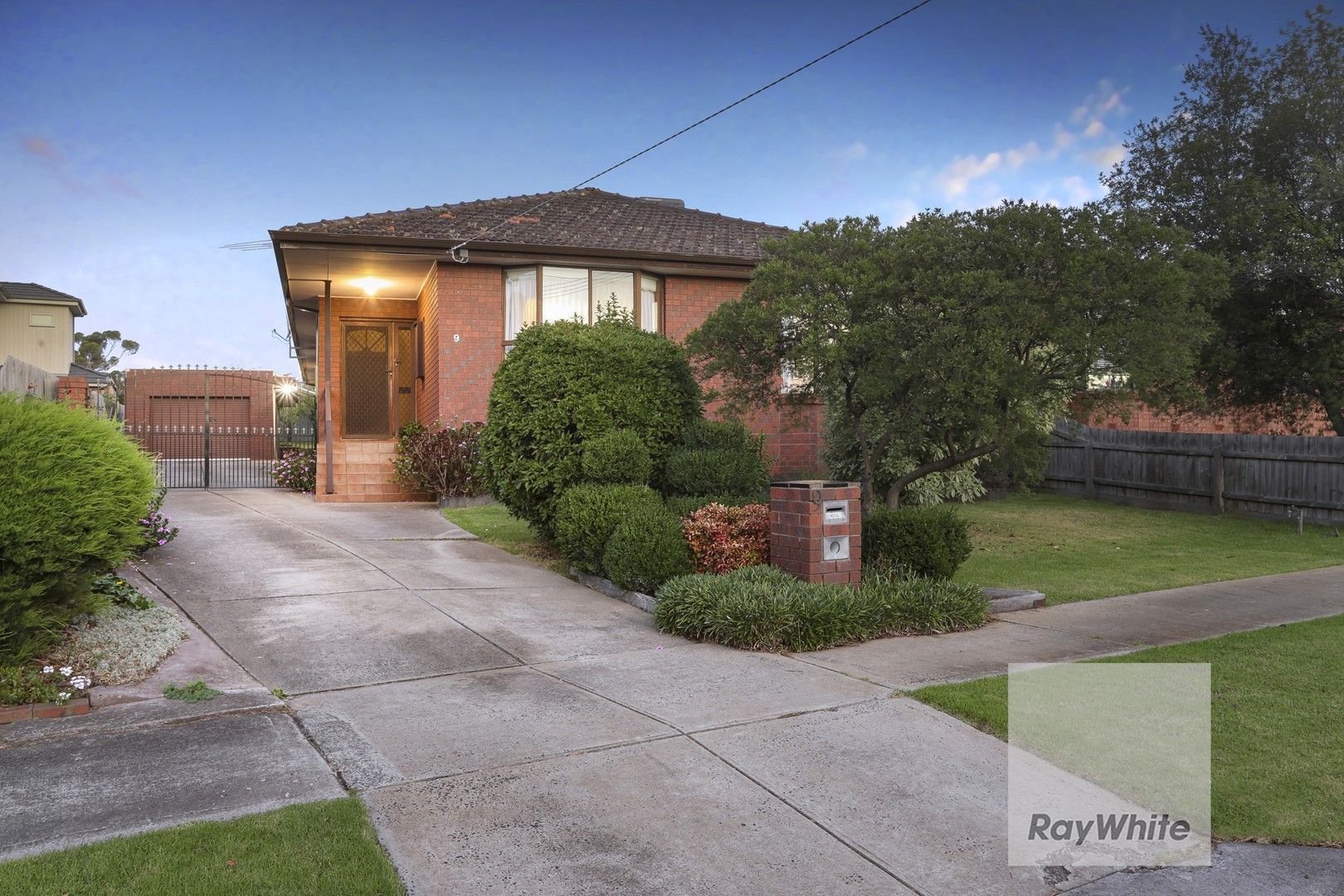 9 Avion Place, Westmeadows VIC 3049, Image 0