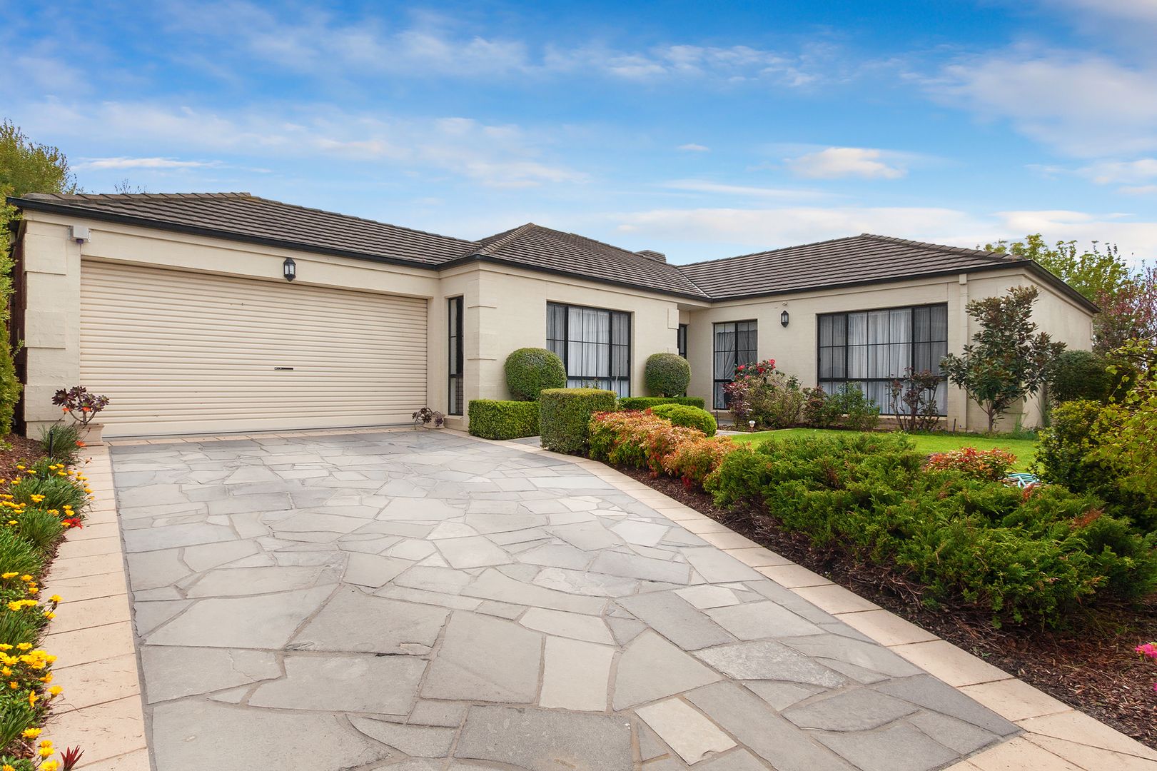 5 Davy Court, Narre Warren South VIC 3805