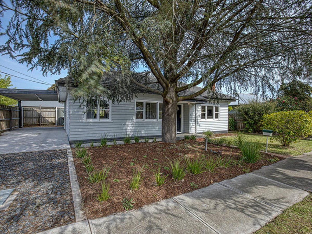 10 Mimosa Avenue, Kilsyth VIC 3137, Image 0